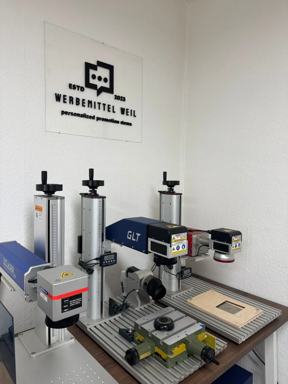 Werbemittel Weil - Personalisierte Flaschenöffner in Autoform